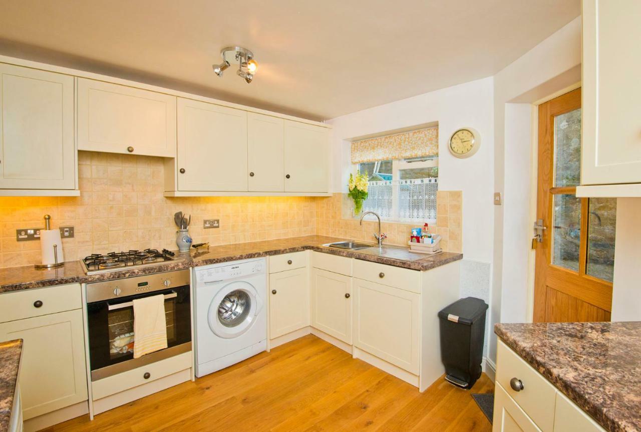 Charming Cottage Near Peak District & Chatsworth Matlock  Exteriör bild